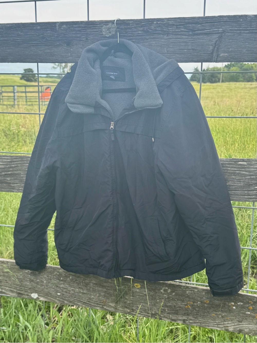 Lands’ End Men’s XL Tall Black Fleece Lined Hooded Winter Jacket Coat